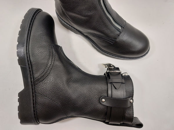 Grainy leather combat boots