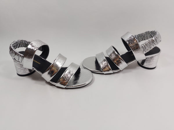 Sandal on mid heel in silver