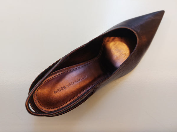 Slingbacks in copper