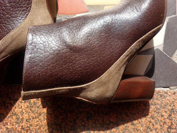 Heeled ankle boots in brown