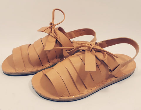 Sandal in natural leather