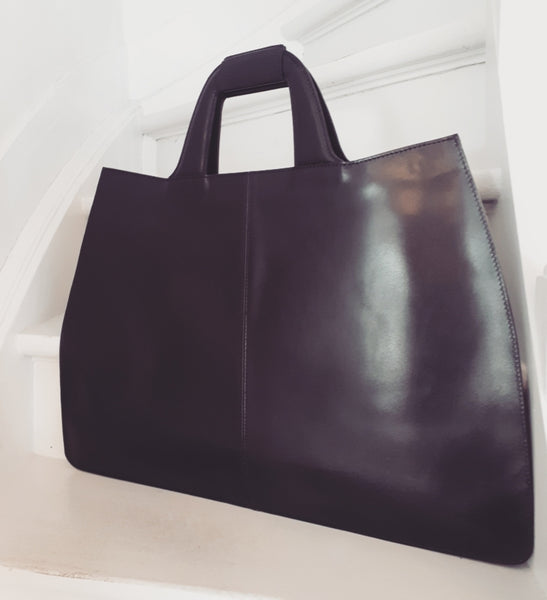 Big bag in black leather