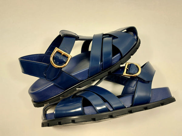 Blue sandals with rubber sole